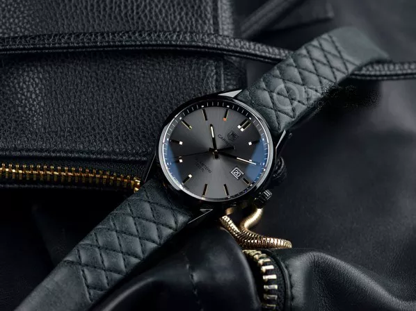 Tag Heuer Carrera WAR101A.FC6367 Cara 41mm